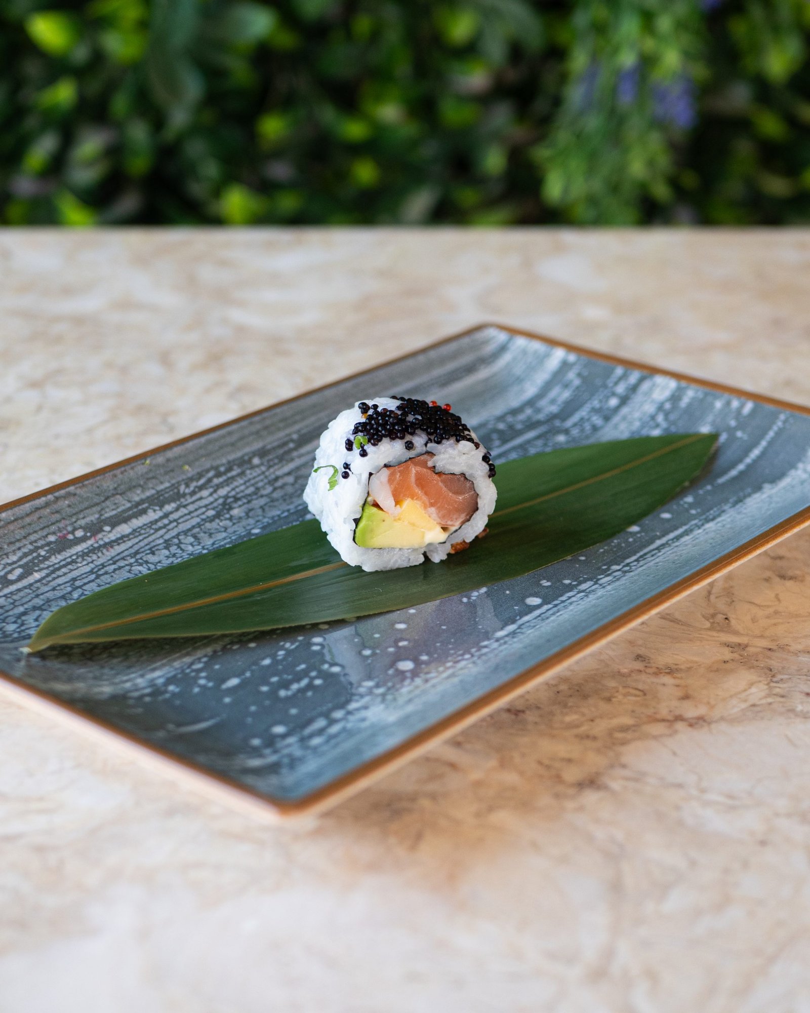 Uramaki Kuro – 4 Pcs